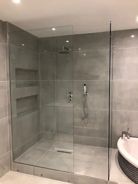 Showerdoor
